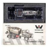 1/50 Ertl Western Star 4700 SB Concrete Mixer Truc