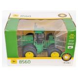 1/32 Ertl John Deere 8560 Tractor NFTM Select Seri
