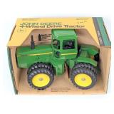 1/16 Ertl John Deere 8640 4wd Tractor in Yellow /