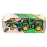 1/16 Ertl John Deere 8650 4wd Tractor and Disk Set