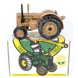 GOLD 1/16 Ertl John Deere Model D Tractor 100 Year
