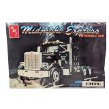 1/25 AMT Midnight Express Peterbilt 359 Semi Truck