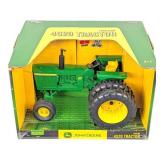 1/16 Ertl John Deere 4520 Diesel Tractor with Dual