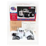 1/32 Die-Cast Promotions Big Bud 16V-747 Tractor 9