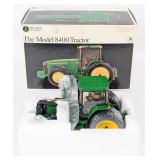 1/32 Ertl John Deere 8400 Tractor Precision Classi