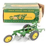 1/16 Eska / Ertl John Deere 2-Bottom Plow with Box