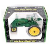 1/16 Ertl John Deere Model "HN" Tractor
