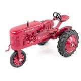 Custom 1/16 B.F. Avery Narrow Front Tractor