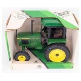 1/16 Ertl John Deere 2755 Utility Tractor