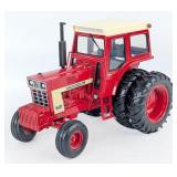 1/16 Ertl International Farmall 966 Tractor with C