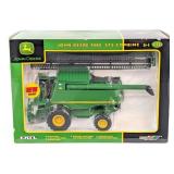 1/32 Ertl John Deere 9880 STS Combine with Grain H