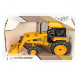 1/16 Ertl John Deere 2755 Industrial Tractor with