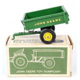 1/16 Ertl John Deere Lawn Tractor Dump Cart w/ Box