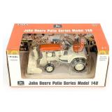 1/16 Ertl John Deere Patio Series Model 140 LGT Su