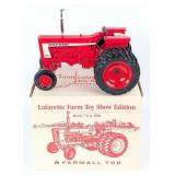 1/16 Ertl Farmall 706 Tractor with Duals 1998 Lafa