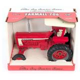 1/16 Ertl IH Farmall 706 Tractor with Canopy Toy T