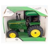 1/16 Ertl John Deere 4455 MFWD Tractor