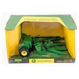 1/16 Ertl John Deere Forage Harvester with Both He