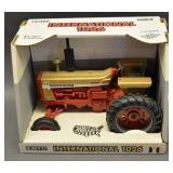 Ertl 1/16 scale International 1026 Tractor