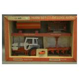 Ertl J.I Case Farm Set With Deluxe Barn
