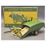 Carter 1/16 scale John Deere 12A Combine