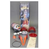 Battery-Op Tin Litho Sanko Y Atom Rocket-15