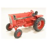 1/16 Scale Ertl IH 966 WF Tractor