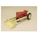 1/16 Scale Ertl IH Tractor With Loader