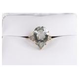 Ladies 14K Yellow Gold Aquamarine & Diamond Ring