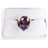 Ladies 10K Yellow Gold Amethyst Ring