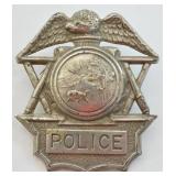 Obsolete Illinois Police Cap Badge