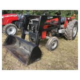 Massey Ferguson 255 diesel tractor, Kelley DL3000