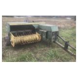 John Deere 336 Square Baler