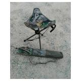 Xx camouflage Deer Hunter stool