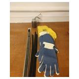M5 7 miscellaneous items gloves squirt can wiper