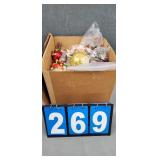 Sand dollars and other decorations