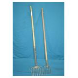 Vintage 5 & 7 Tine Frog Gig / Fishing Spears