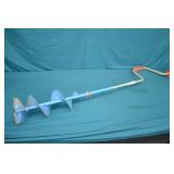 7-1/2" Diameter Hand Ice Fishing Auger