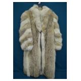 Vintage Genuine Coyote Fur Strolling Jacket Coat