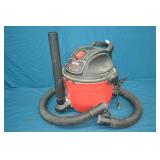 Craftsman 6 Gallon Wet / Dry Vac w/ Hose