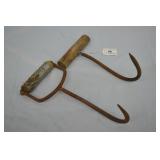2pcs Antique Farm Handheld hay Hooks