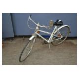 Vintage John Deere Universal Touring 5 Speed Bike
