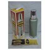 1976 Aladdins Stanley Thermos Unused & Original Bx