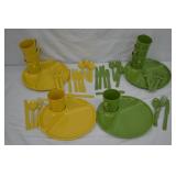 1960s Service For 8 Hawkeye Plastic Picnic Set