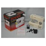 Singer Tiny Tailor Mending Sewing Machine in Box