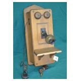Guild Model 6407S Crank Telephone Radio
