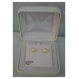 14kt Gold Post FW Pearl Earrings New Unworn