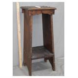 29" Tall Arts & Crafts Dark Wood Pedestal Stand