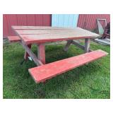 Wooden picnic table, 6ft.