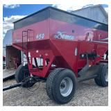 DEMCO 450 Gravity Wagon